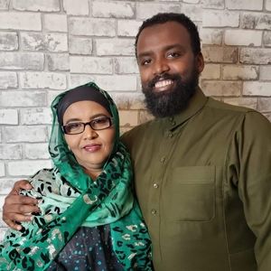 Meet your Posher, Asha